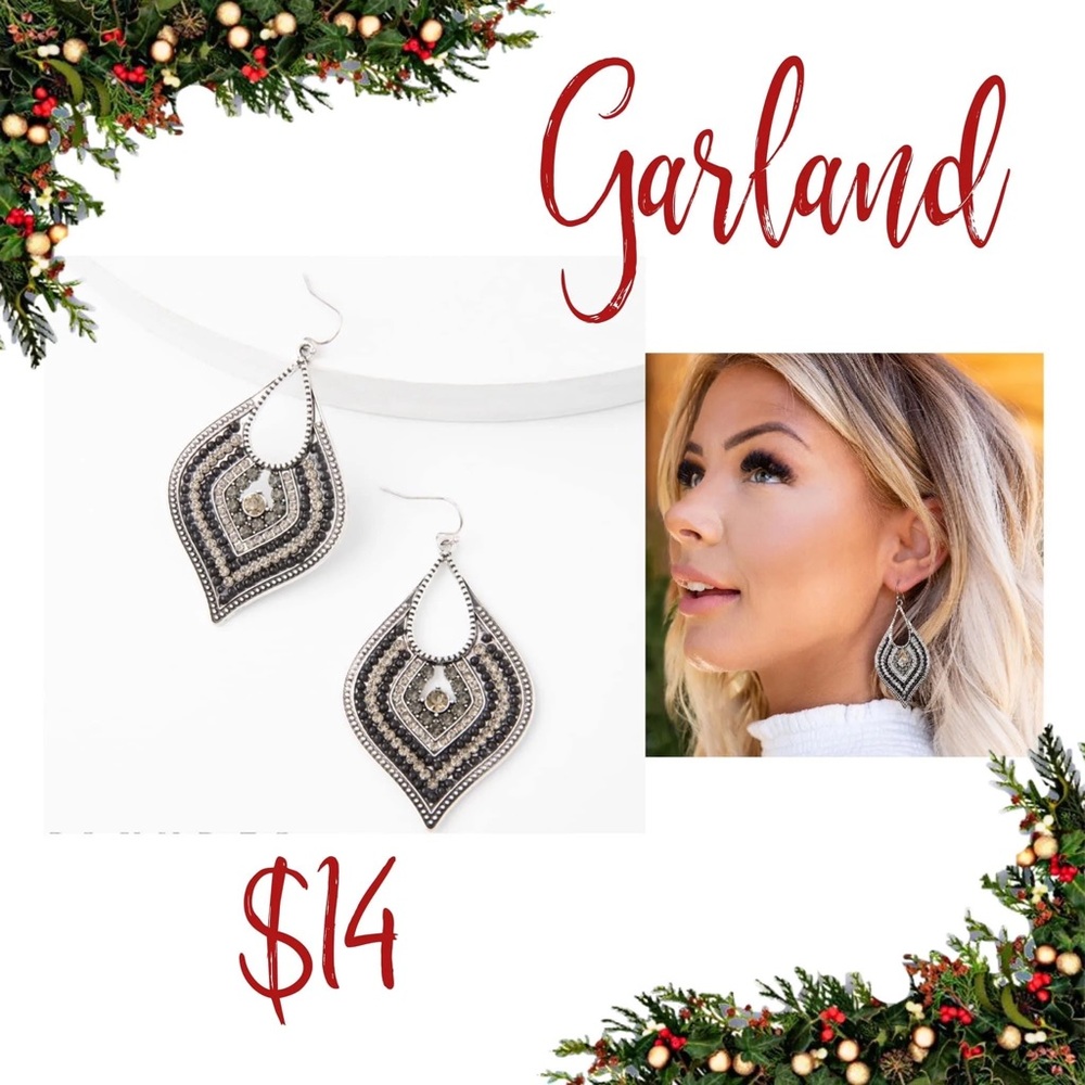 NWT Plunder Garland Earrings
